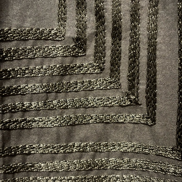 Oaxacan Huipil - Women’s Medium - Picture 4 of 4